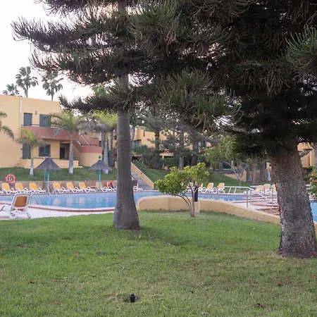 Atlantic Garden & Surf 164 * 科拉雷侯